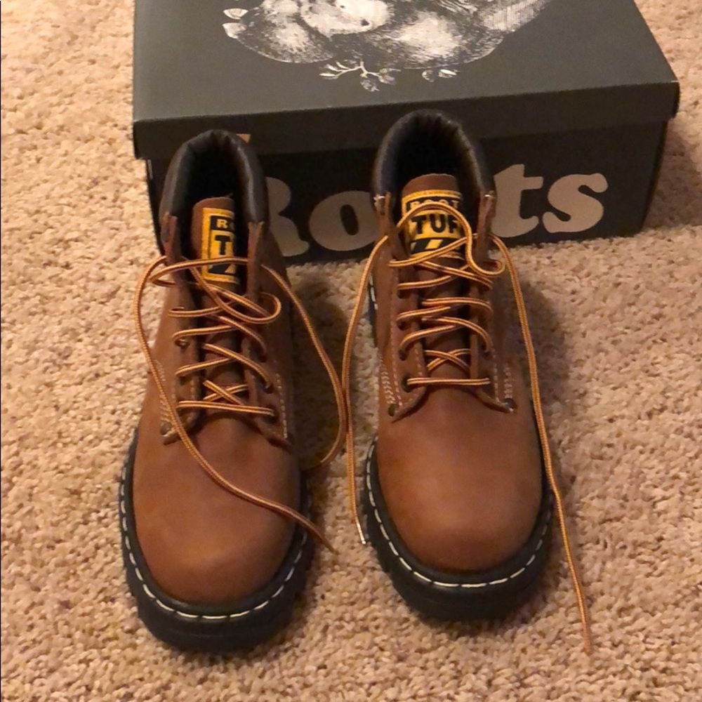 Roots Timberlands